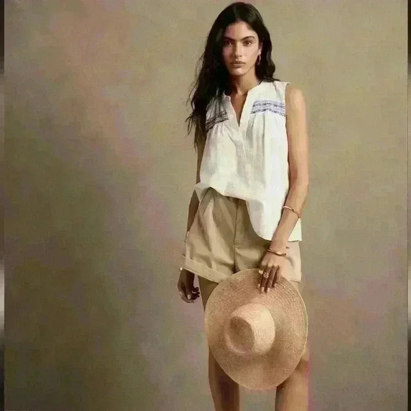 Banana republic embroidered top - Picture 3 of 3